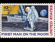 Почтовая марка США в честь полета человека на Луну (1969). Каталог Michel № 990
